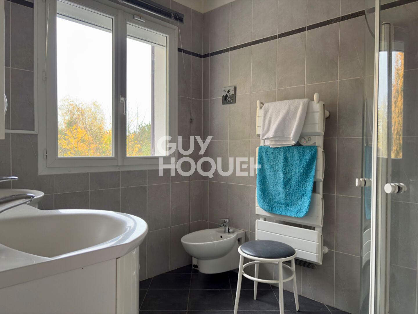 MAISON FAMILIALE DE 7 PIECES (175m²) À EVRY VILLAGE