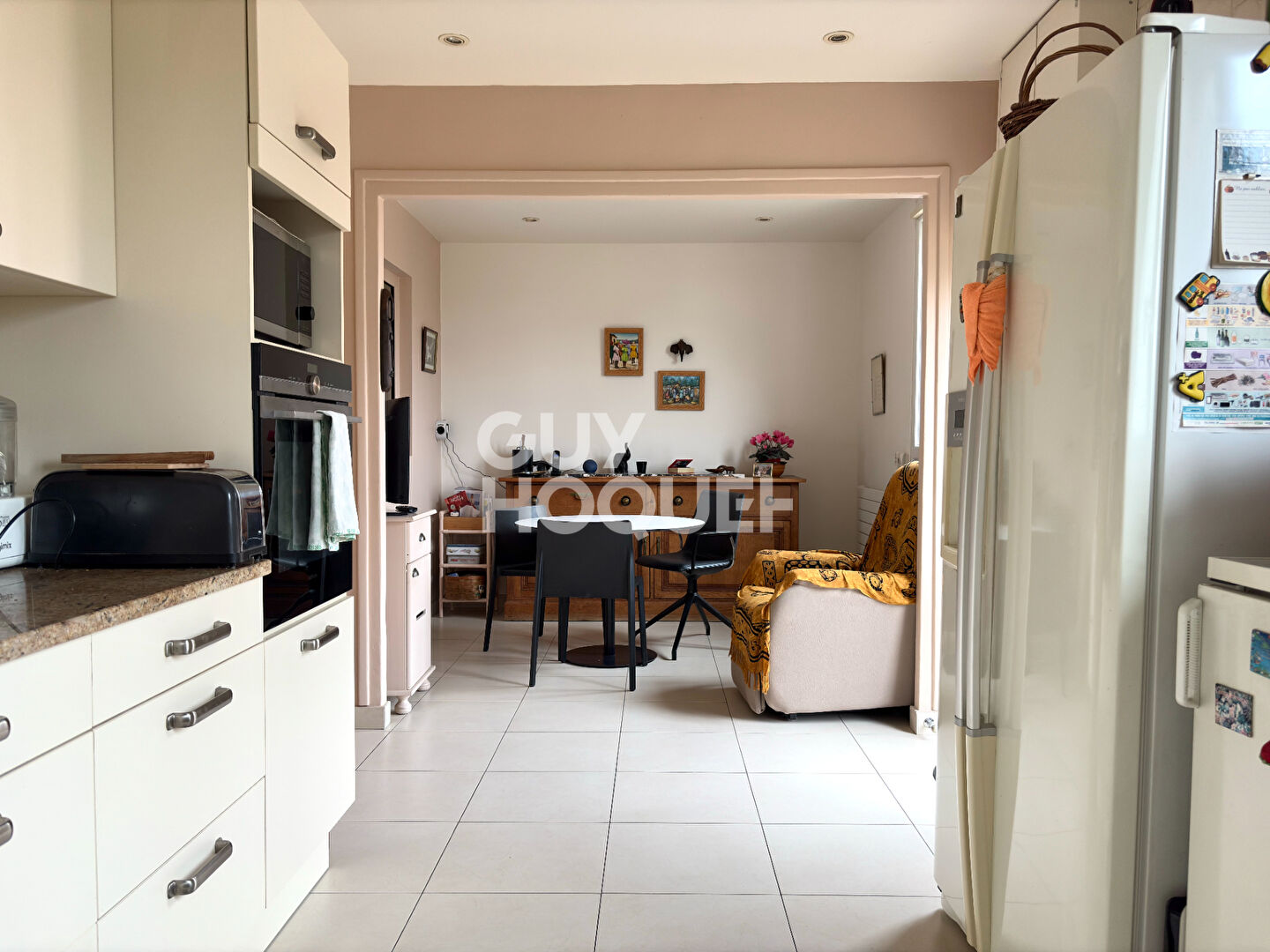 CHARMANTE MAISON DE 5 PIECES  (168 m²)  À SAINTRY-SUR-SEINE