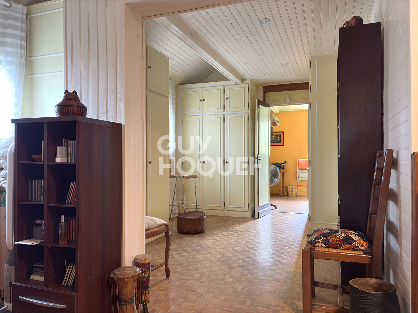 CHARMANTE MAISON DE 5 PIECES  (168 m²)  À SAINTRY-SUR-SEINE