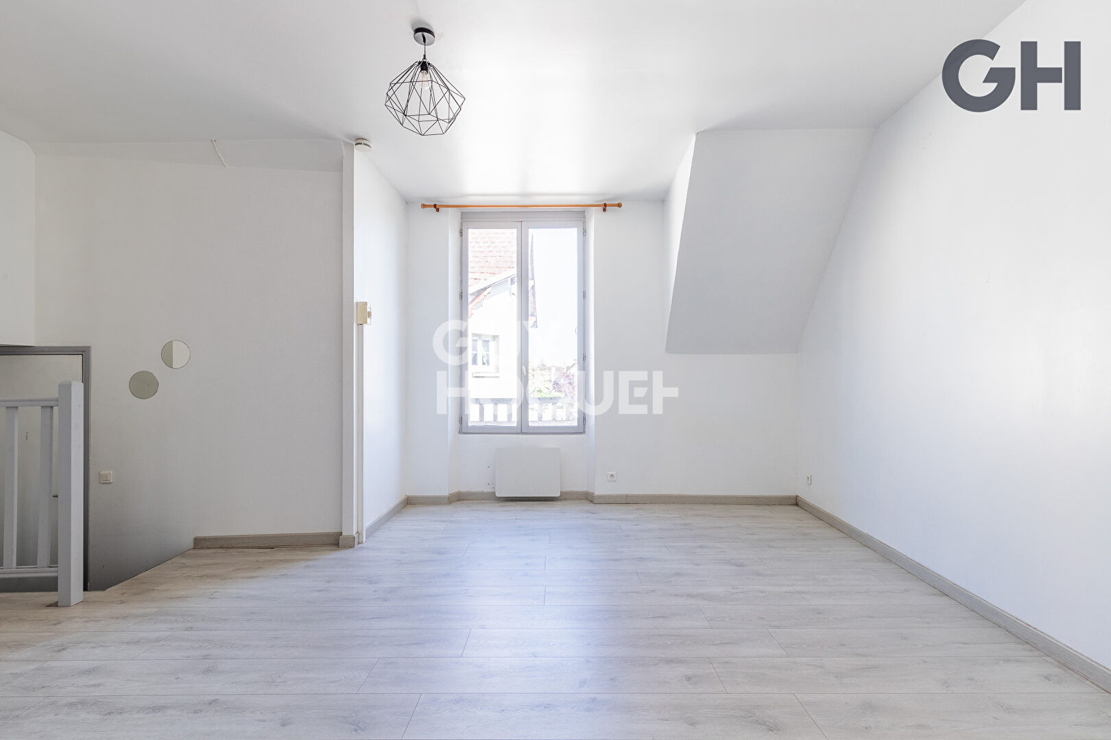 Charmant appartement 1 pièce (34.49 m²) au coeur de Chartrettes !