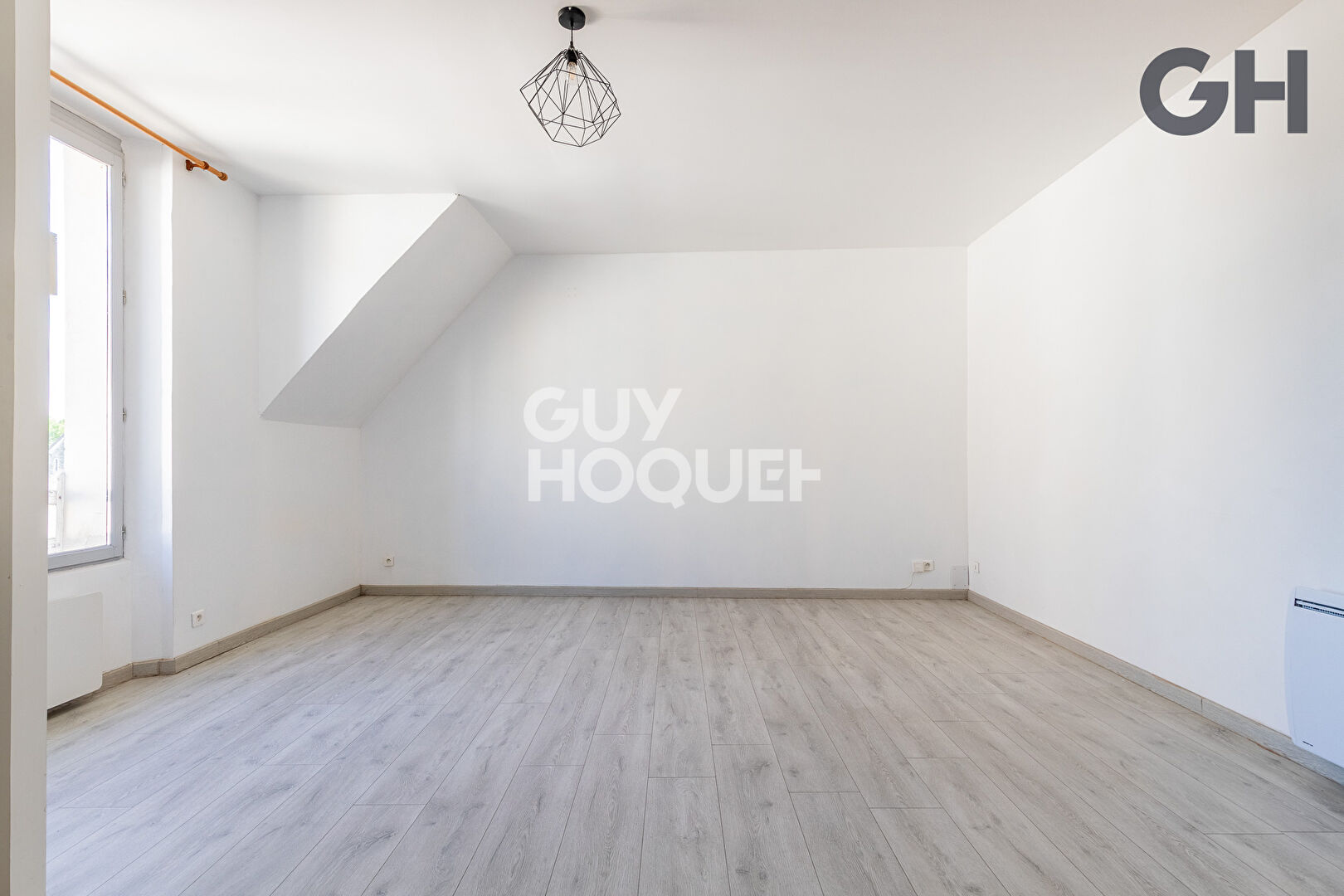 Charmant appartement 1 pièce (34.49 m²) au coeur de Chartrettes !