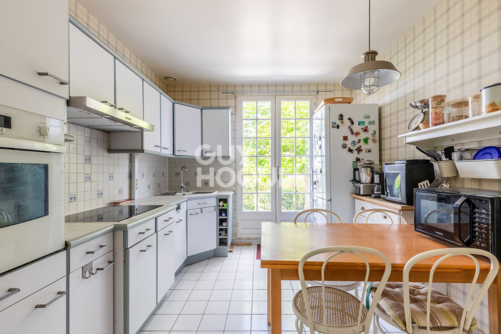SAINT PIERRE DU PERRAY : maison T7 (168 m²) à vendre