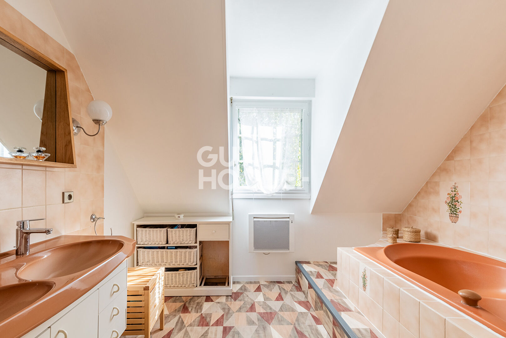 SAINT PIERRE DU PERRAY : maison T7 (168 m²) à vendre