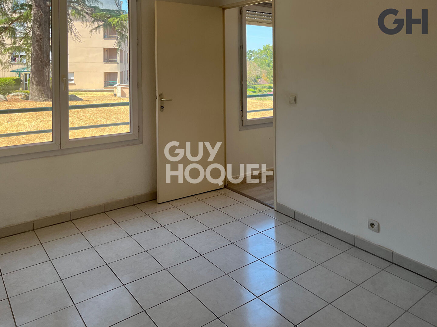 CHARMANT APPARTEMENT T2 (34.18 m²) A DAMMARIE-LES-LYS - L'Abbaye du Lys