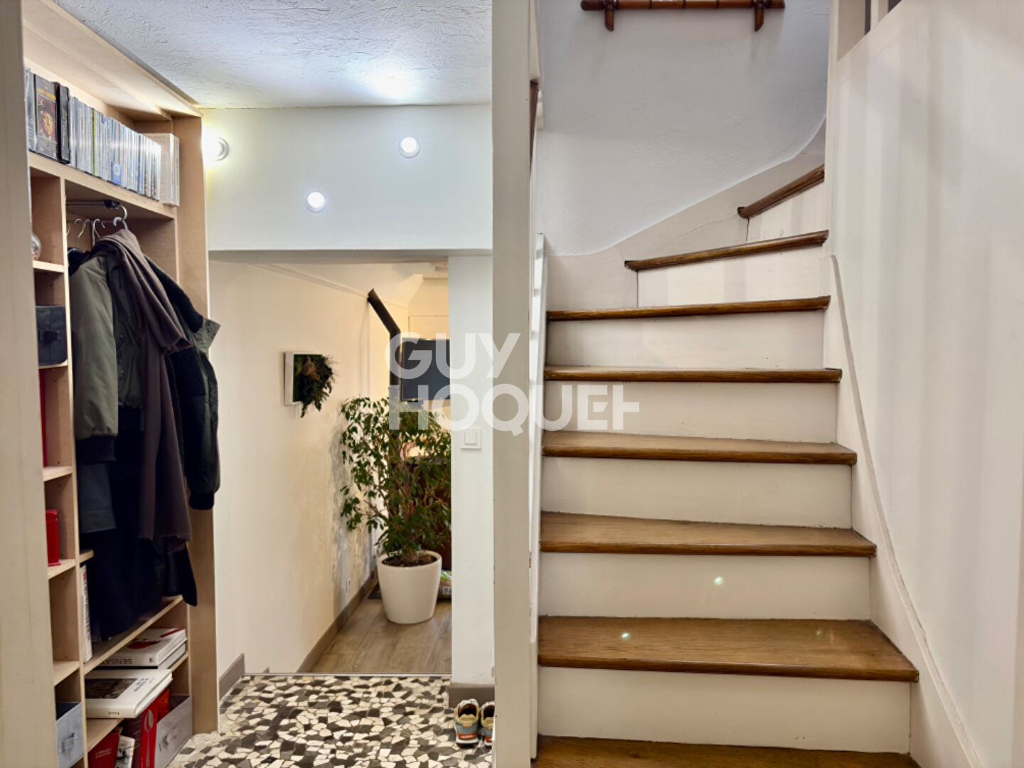 MAISON DE VILLE EN MEULIÈRE DE 104 m² À ÉTIOLLES