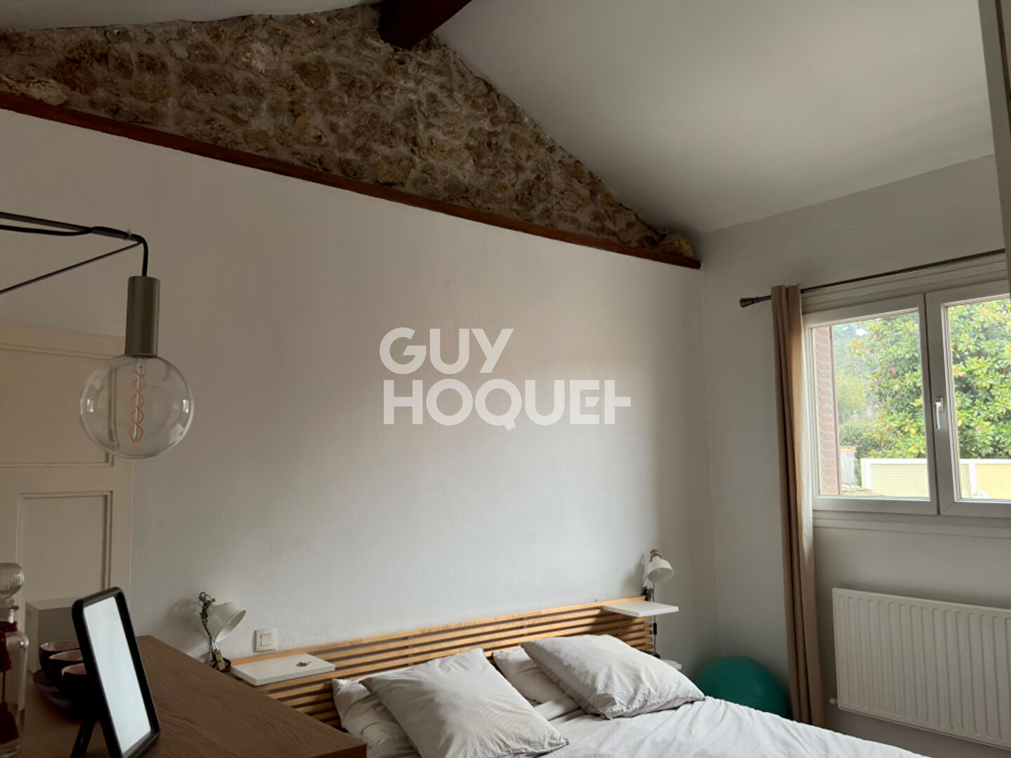 MAISON DE VILLE EN MEULIÈRE DE 104 m² À ÉTIOLLES