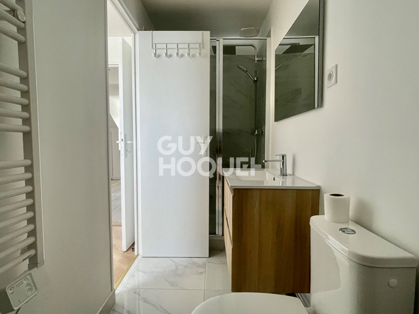 APPARTEMENT 2 PIÈCES À LOUER À SOISY-SUR-SEINE