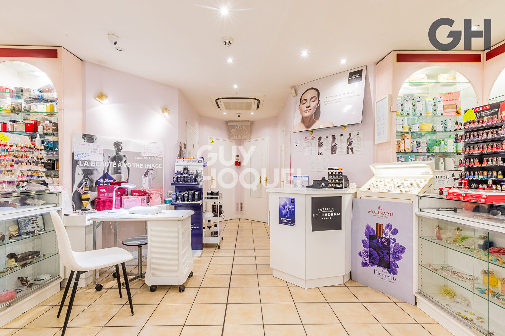 DROIT AU BAIL SAINT-PIERRE-DU-PERRAY