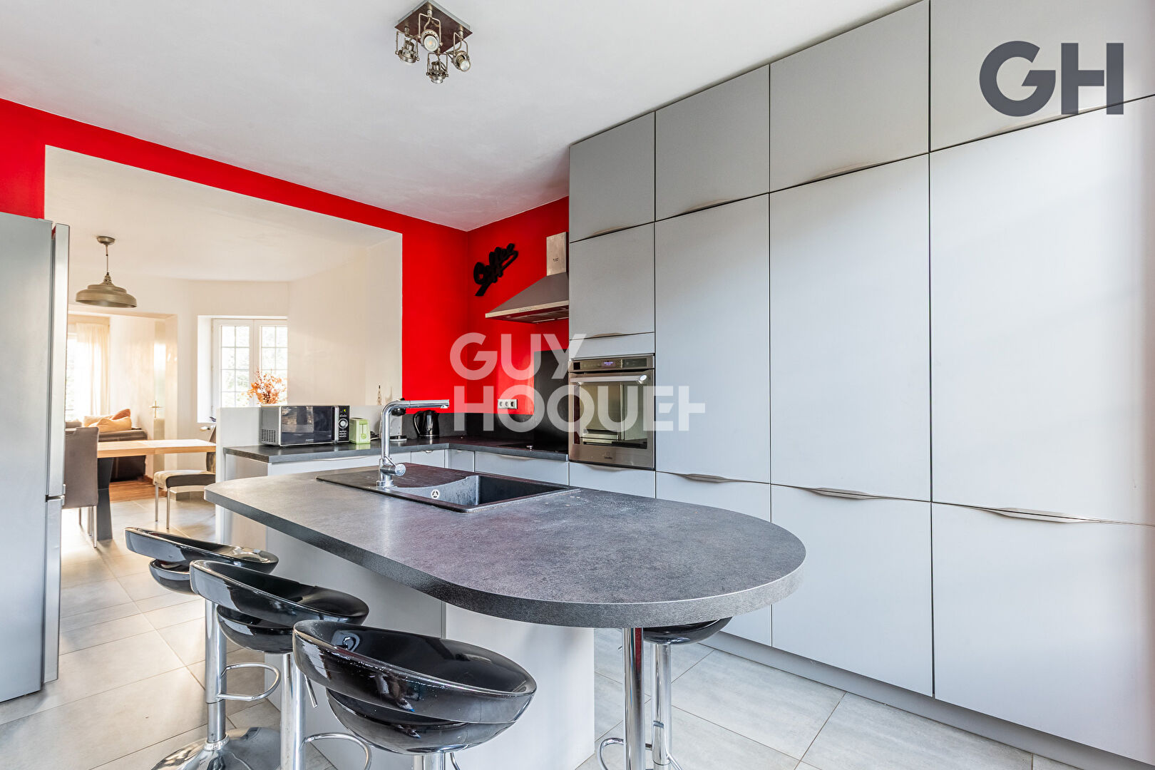 MAISON DE CARACTÈRE EN MEULIÈRE DE 162m² À SOISY-SUR-SEINE