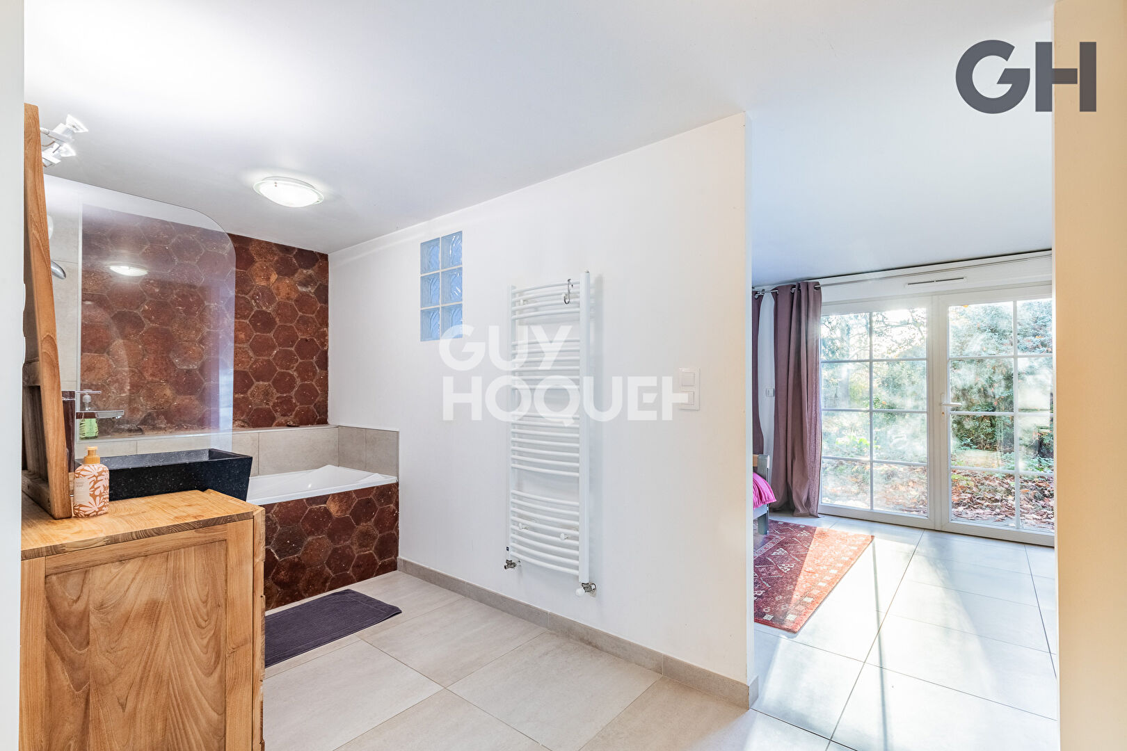 MAISON DE CARACTÈRE EN MEULIÈRE DE 162m² À SOISY-SUR-SEINE