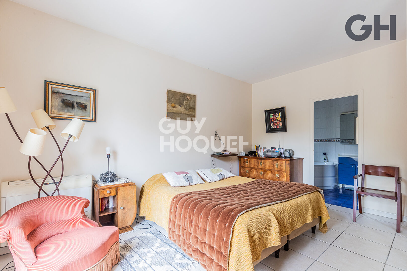 CHARMANTE MAISON DE PLAIN-PIED DE 5 PIECES (153.51 m²) À SOISY-SUR-SEINE