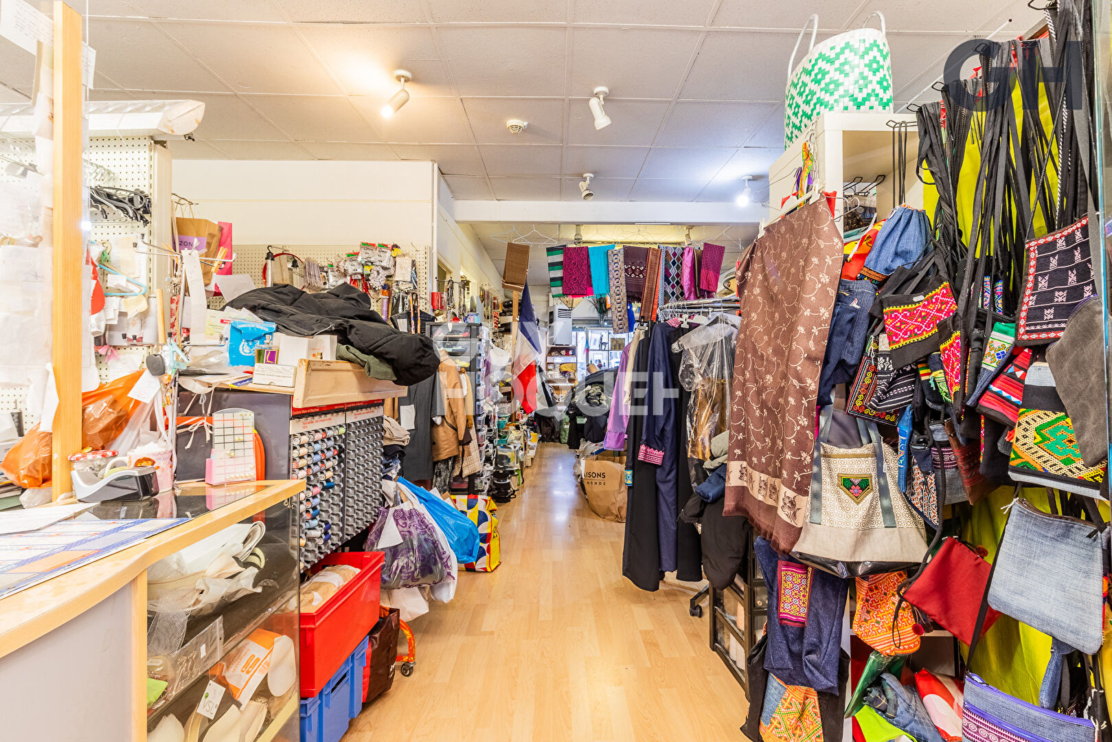 Fonds de commerce Retoucherie à Saint-pierre-du-perray