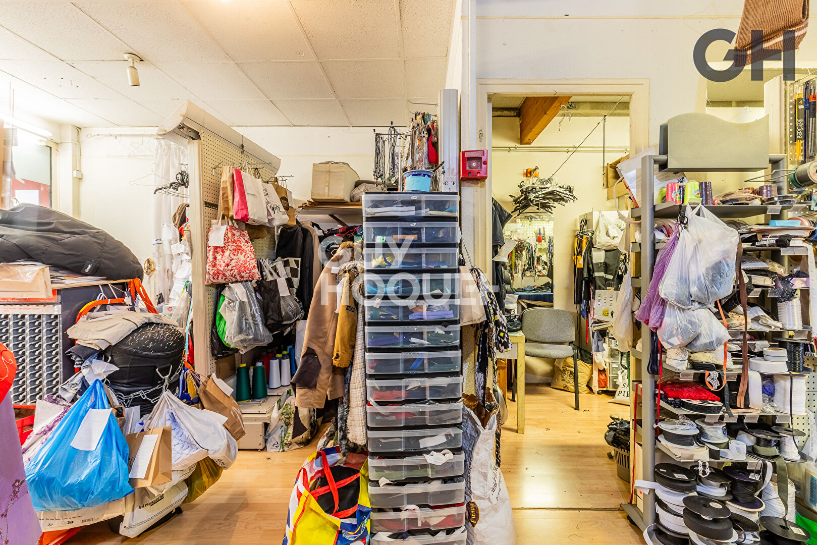 Fonds de commerce Retoucherie à Saint-pierre-du-perray