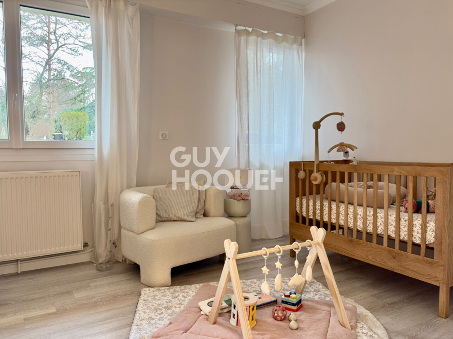 APPARTEMENT DE 96m² ENTIÈREMENT RÉNOVÉ À ÉTIOLLES