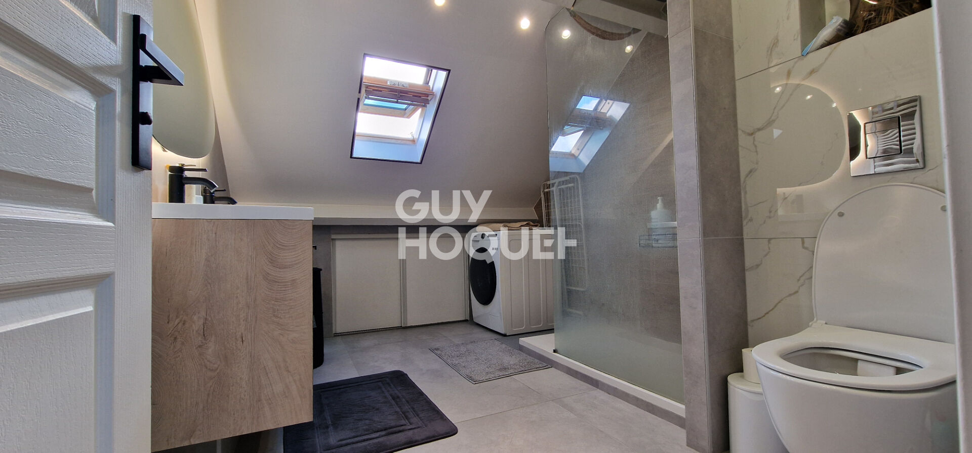 APPARTEMENT EN DUPLEX 3 PIECES À SOISY-SUR-SEINE