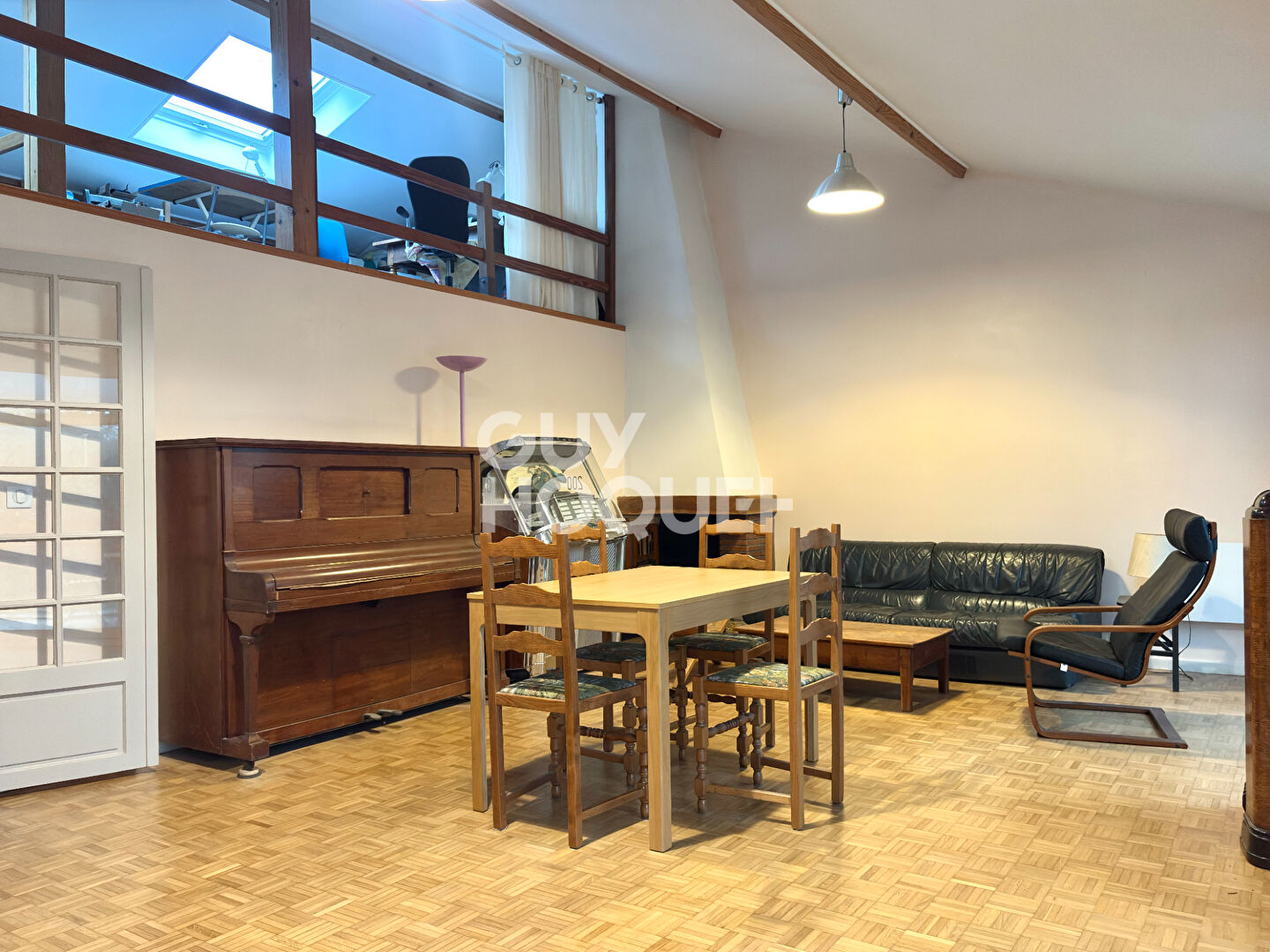 MAISON DE PLAIN-PIED DE 115m2 À SAINT-PIERRE-DU-PERRAY