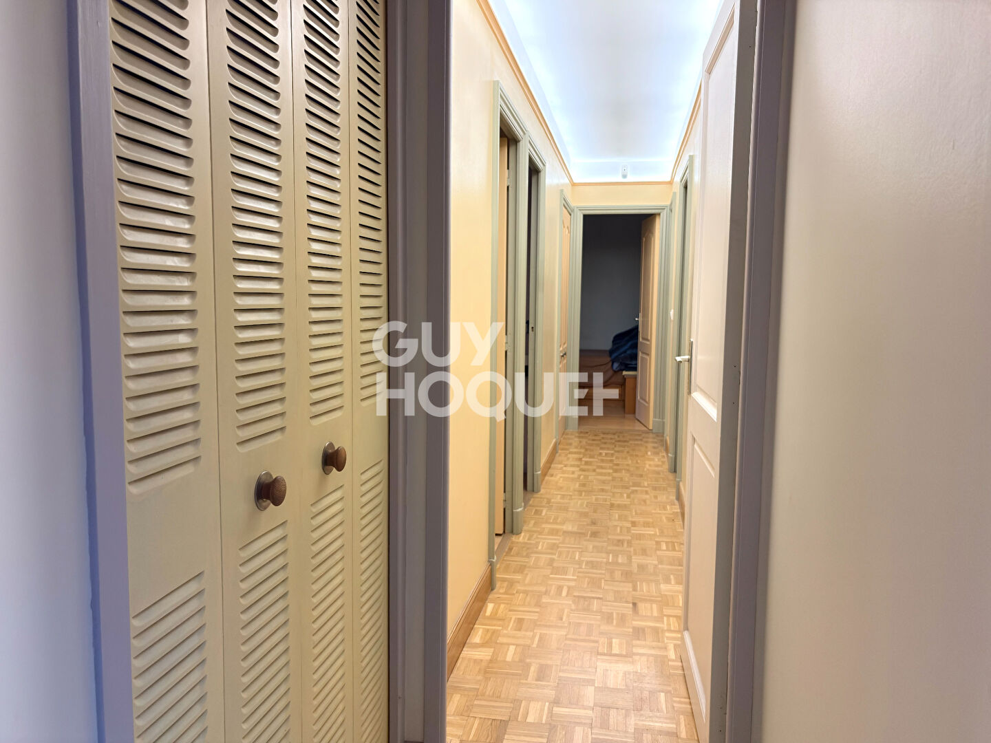 MAISON DE PLAIN-PIED DE 115m2 À SAINT-PIERRE-DU-PERRAY