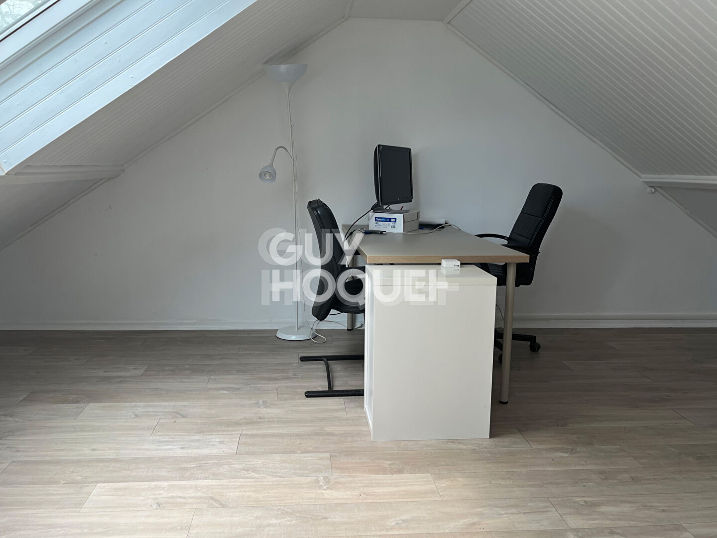 MAISON FAMILIALE DE PLAIN-PIED (115 m²) A HERICY