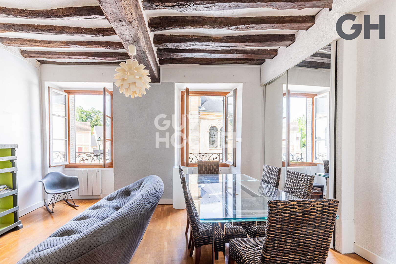 Charmant appartement 2 pièces (46m²) au coeur de Soisy-sur-Seine !