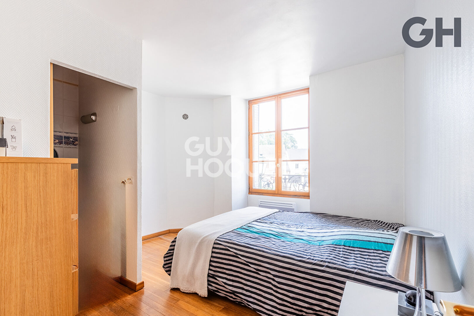 Charmant appartement 2 pièces (46m²) au coeur de Soisy-sur-Seine !