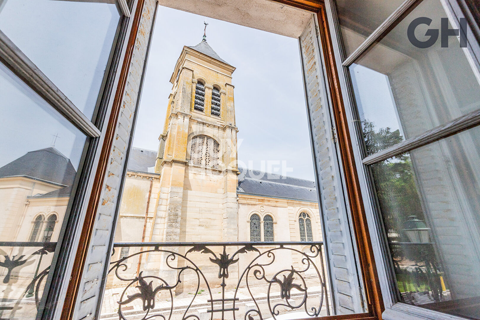 Charmant appartement 2 pièces (46m²) au coeur de Soisy-sur-Seine !