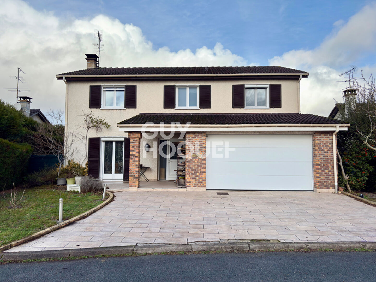 MAISON FAMILIALE DE TYPE ACACIA (177m²) À SOISY-SUR-SEINE