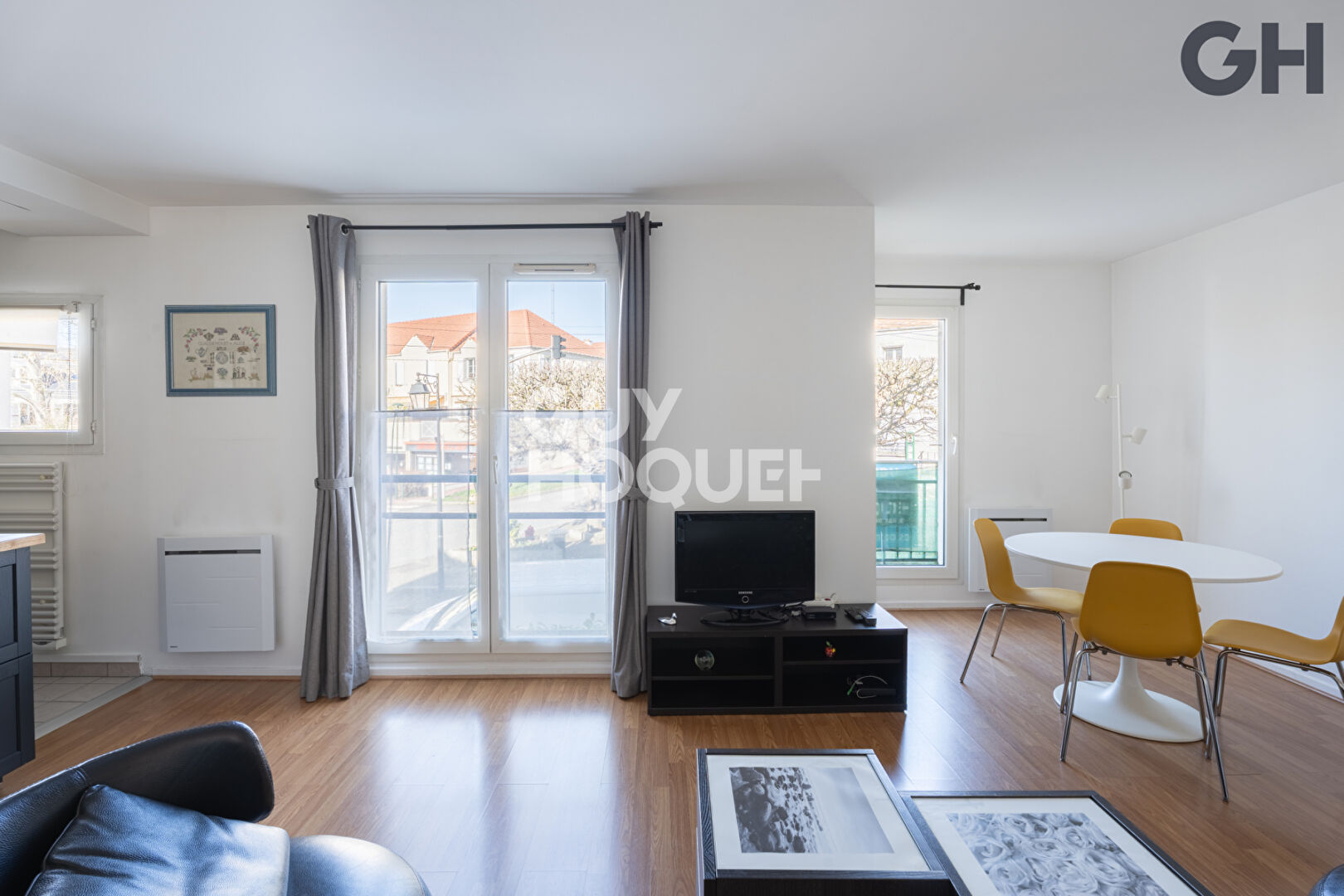 APPARTEMENT 2 PIÈCES (56m²) CENTRE-VILLE DE SOISY-SUR-SEINE