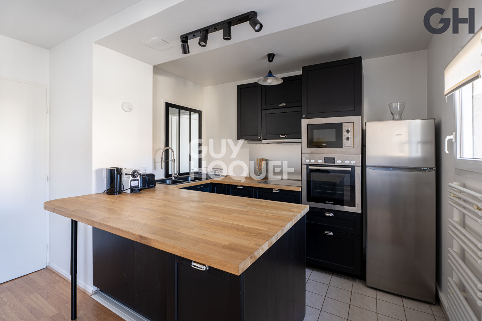 APPARTEMENT 2 PIÈCES (56m²) CENTRE-VILLE DE SOISY-SUR-SEINE