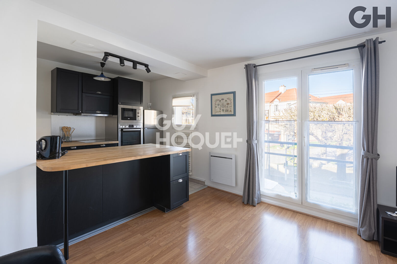 APPARTEMENT 2 PIÈCES (56m²) CENTRE-VILLE DE SOISY-SUR-SEINE