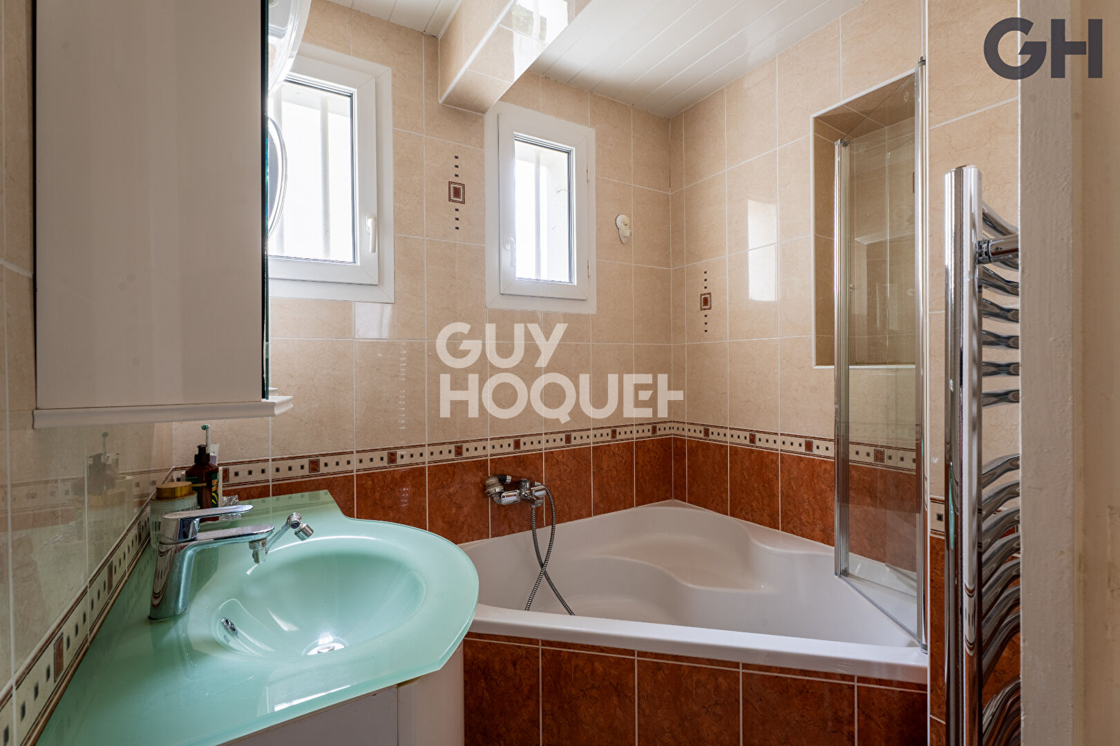 CHARMANTE MAISON DE 5 PIECES À SOISY-SUR-SEINE