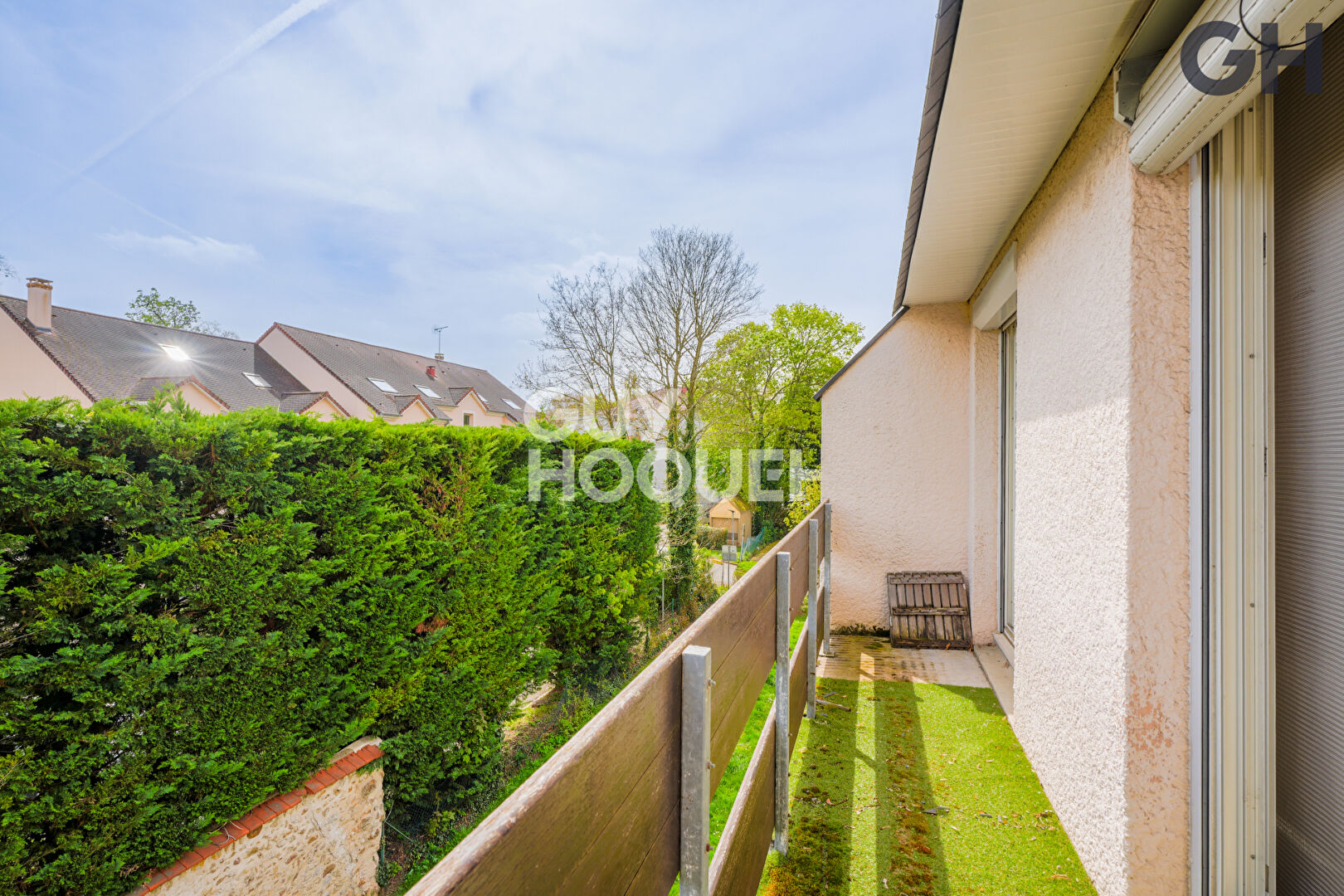 APPARTEMENT 3 PIÈCES (70m²) À SOISY-SUR-SEINE