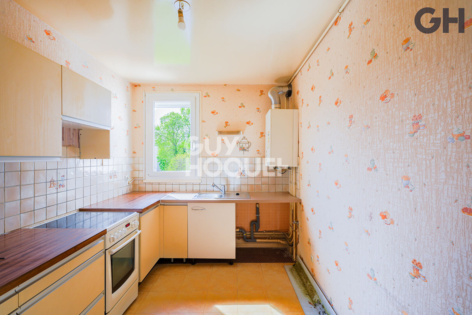 APPARTEMENT 3 PIÈCES (70m²) À SOISY-SUR-SEINE