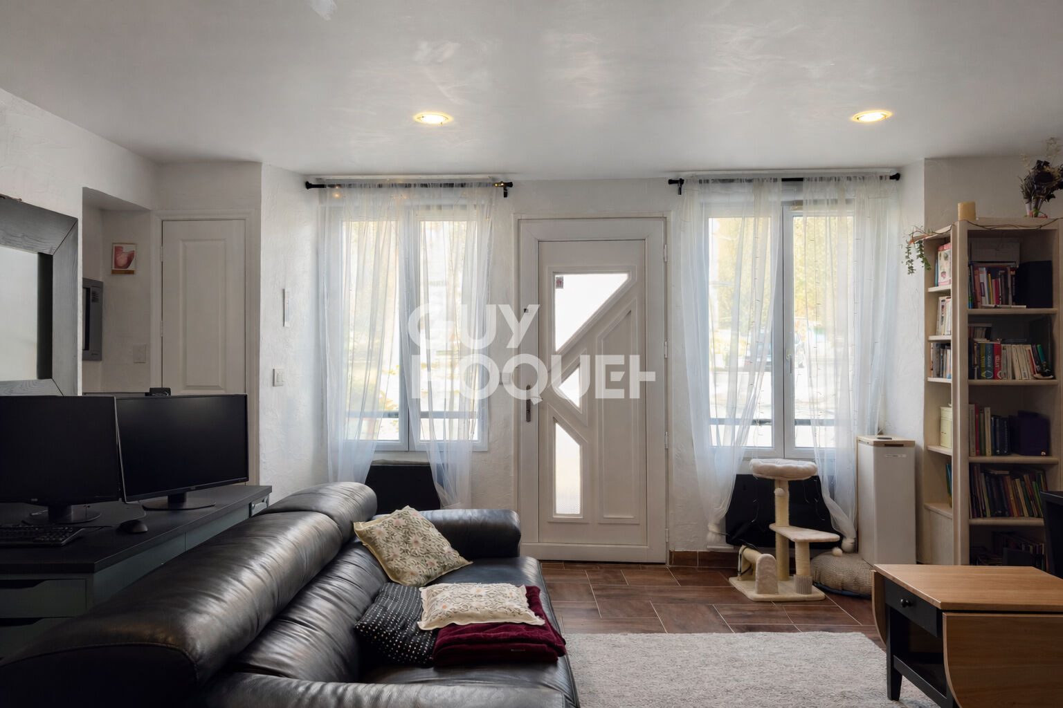 APPARTEMENT 2 PIÈCES (47m²) VENDU LOUÉ CENTRE-VILLE DE SOISY-SUR-SEINE