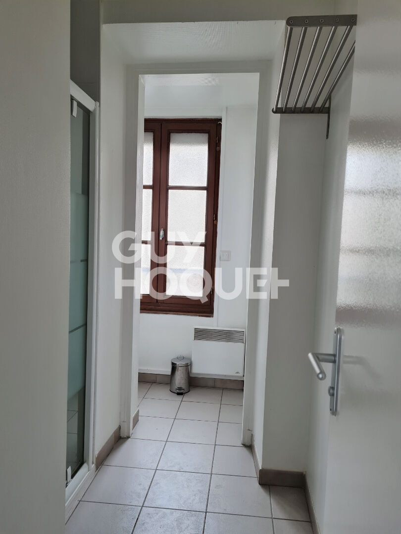 Location studio meublé à SOISY-SUR-SEINE (91450)