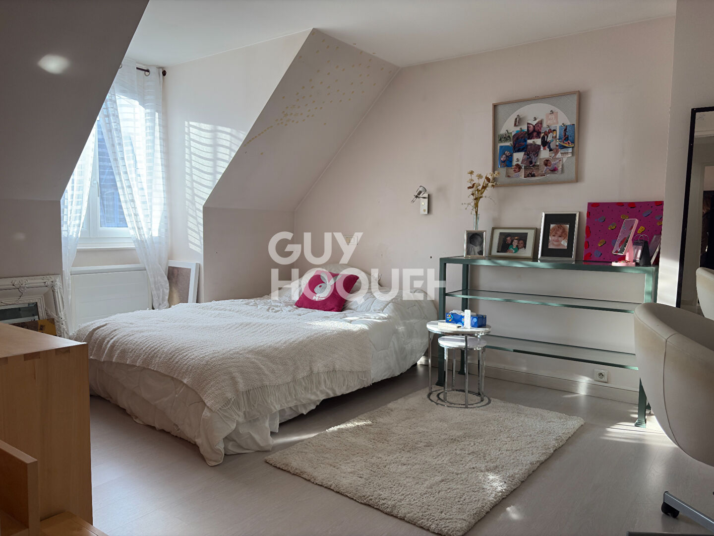 CHARMANTE MAISON DE 5 PIECES  (109.78 m²)  À SOISY-SUR-SEINE