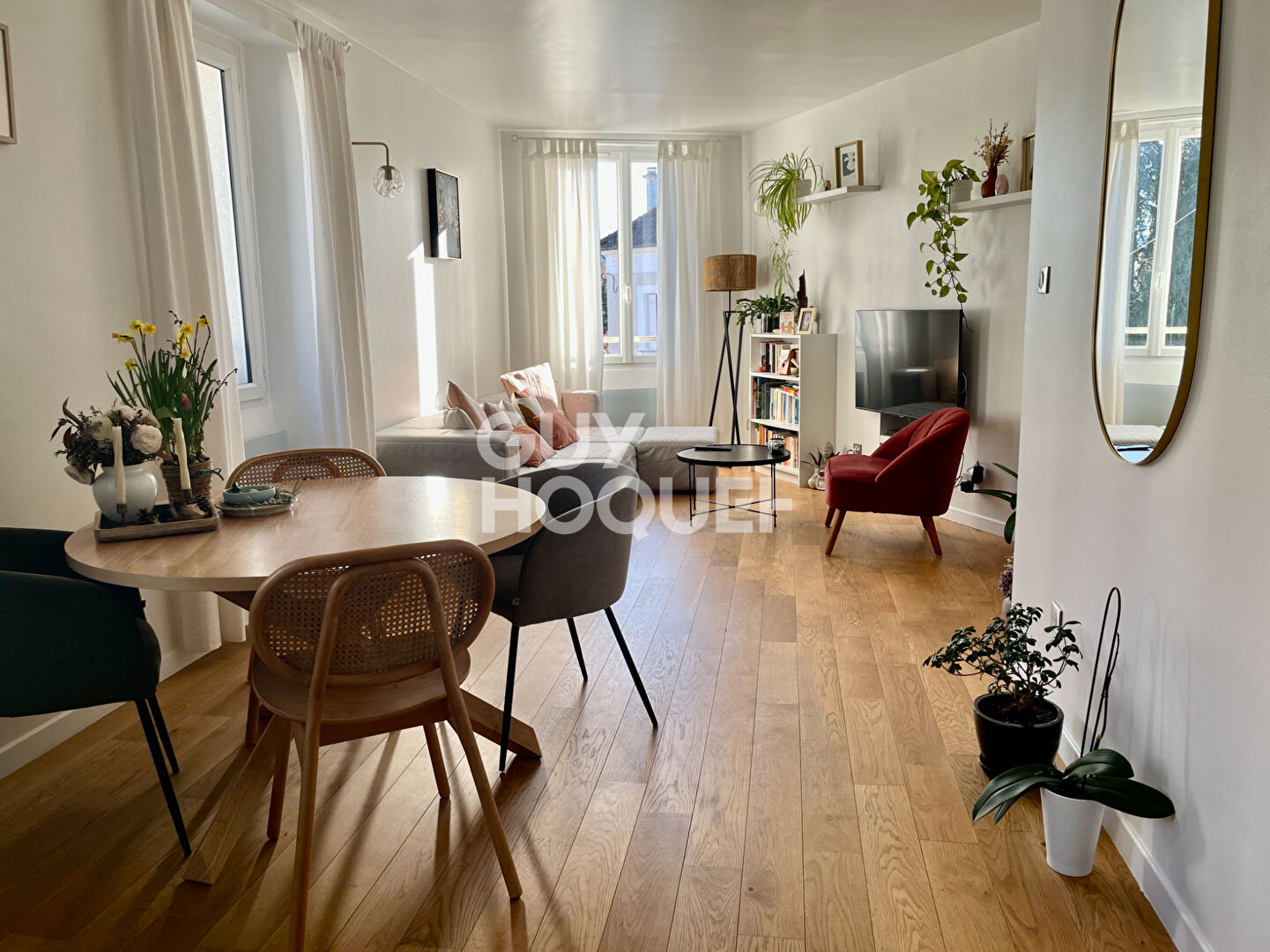 DUPLEX DE 3 PIÈCES (68.80m²) AU CENTRE DE SOISY-SUR-SEINE