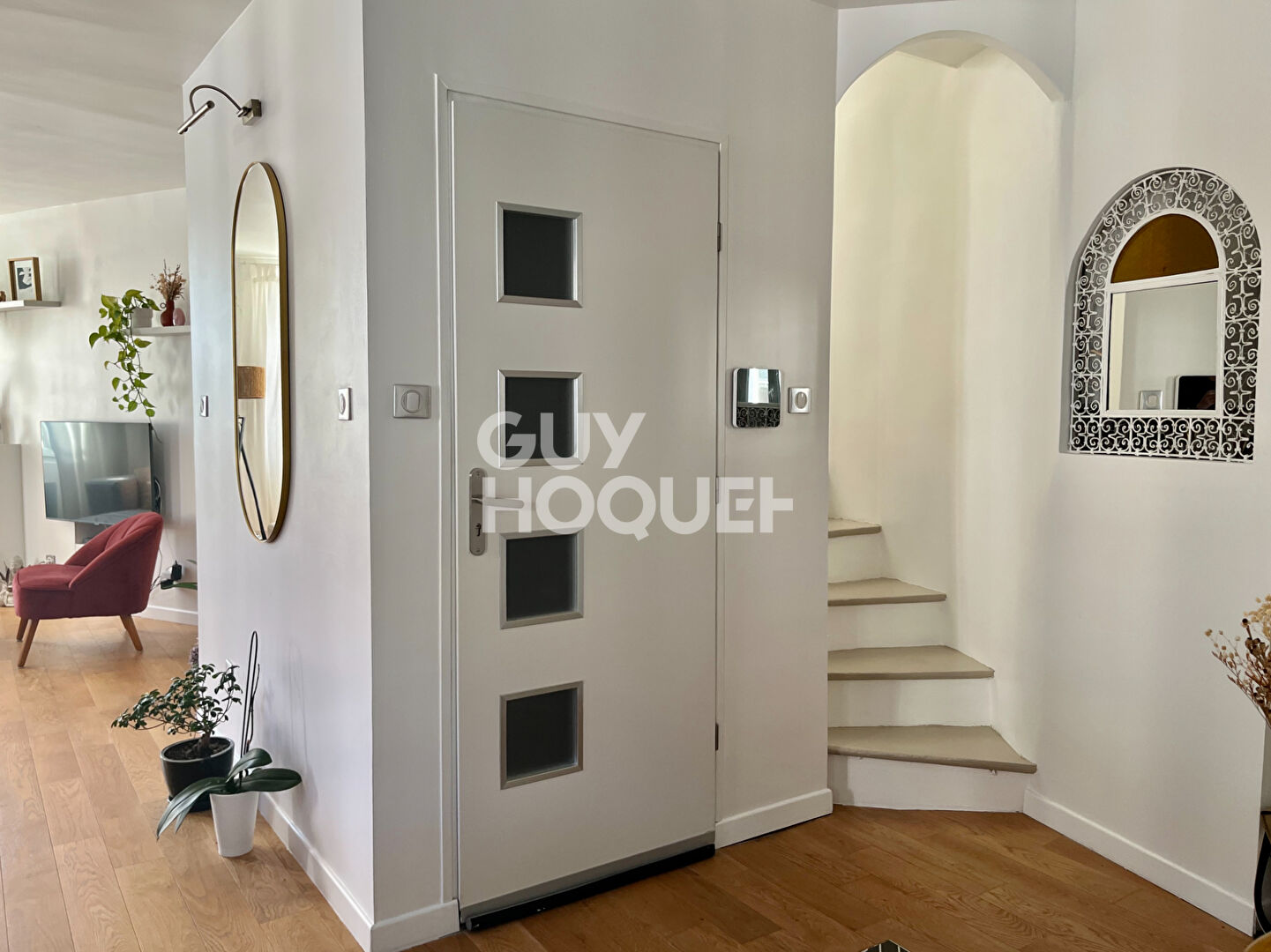 DUPLEX DE 3 PIÈCES (68.80m²) AU CENTRE DE SOISY-SUR-SEINE