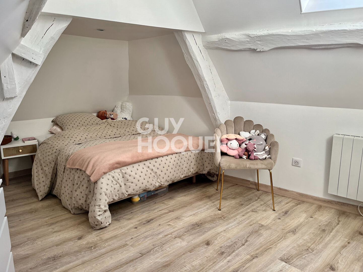 DUPLEX DE 3 PIÈCES (68.80m²) AU CENTRE DE SOISY-SUR-SEINE