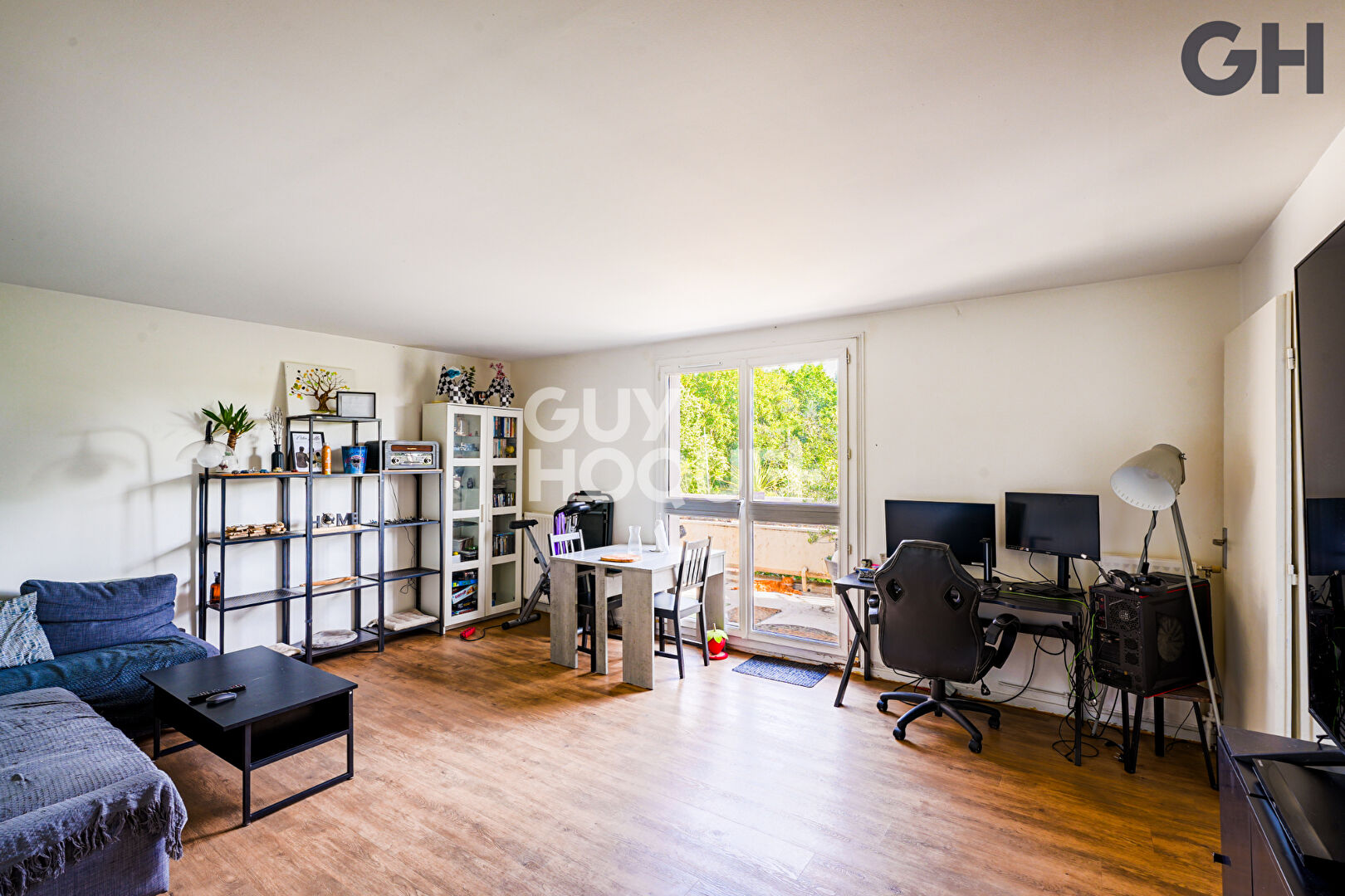 SUPERBE APPARTEMENT 3 PIÈCES (70m²) À ETIOLLES