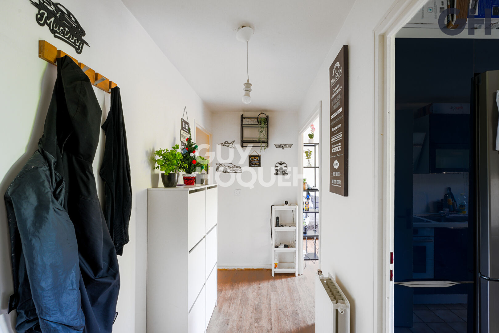 SUPERBE APPARTEMENT 3 PIÈCES (70m²) À ETIOLLES