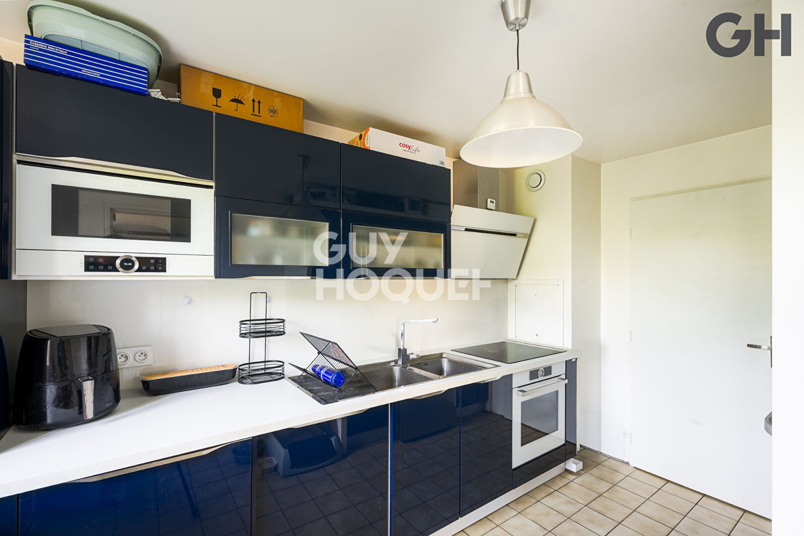 SUPERBE APPARTEMENT 3 PIÈCES (70m²) À ETIOLLES