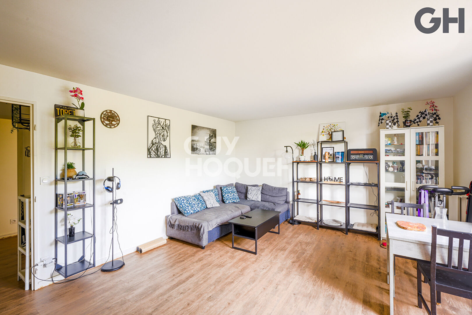 SUPERBE APPARTEMENT 3 PIÈCES (70m²) À ETIOLLES