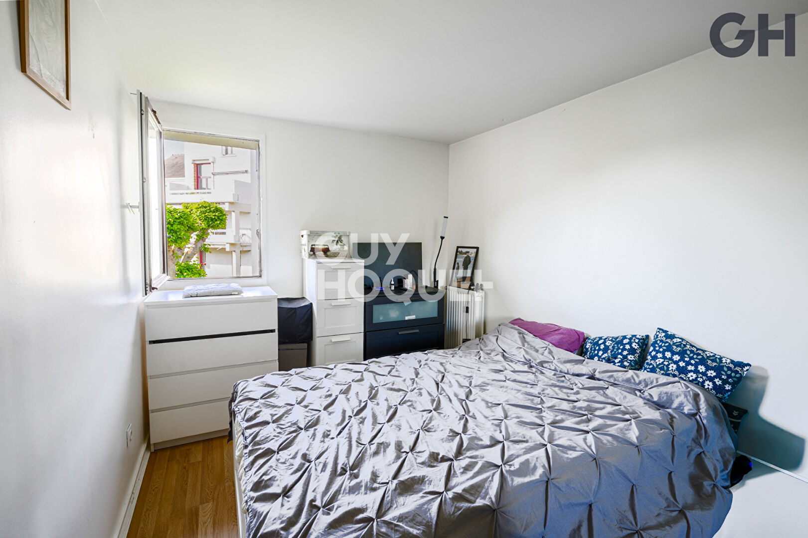 SUPERBE APPARTEMENT 3 PIÈCES (70m²) À ETIOLLES