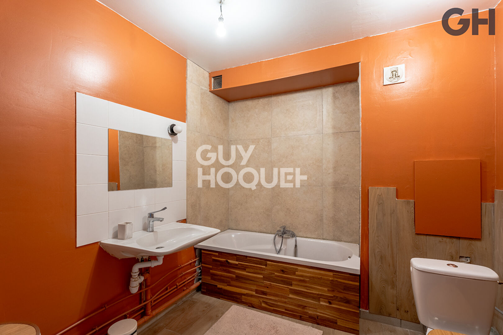 APPARTEMENT 3 PIÈCES (75 m²) À SOISY-SUR-SEINE