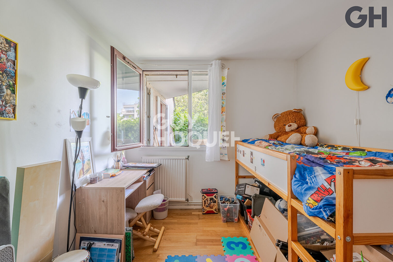 APPARTEMENT 3 PIÈCES (75 m²) À SOISY-SUR-SEINE