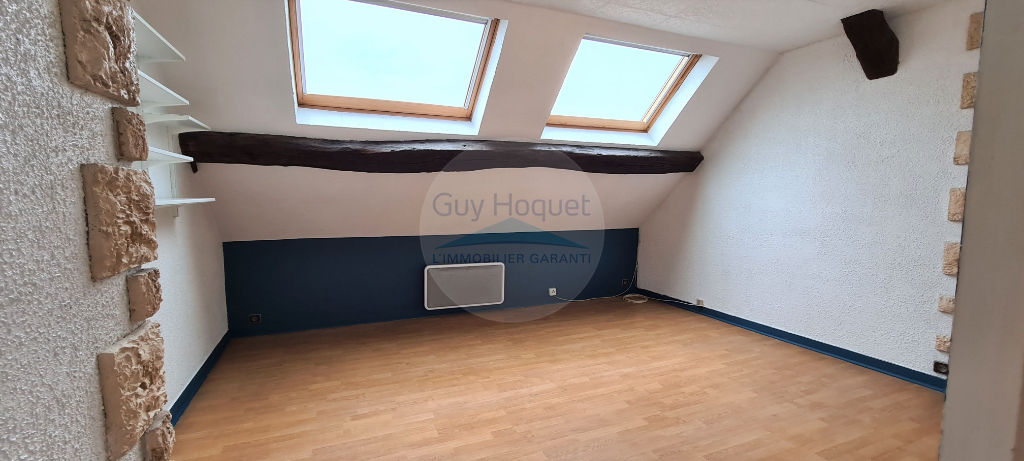 APPARTEMENT 2 pièces A LOUER à SOISY SUR SEINE de 32.29m2