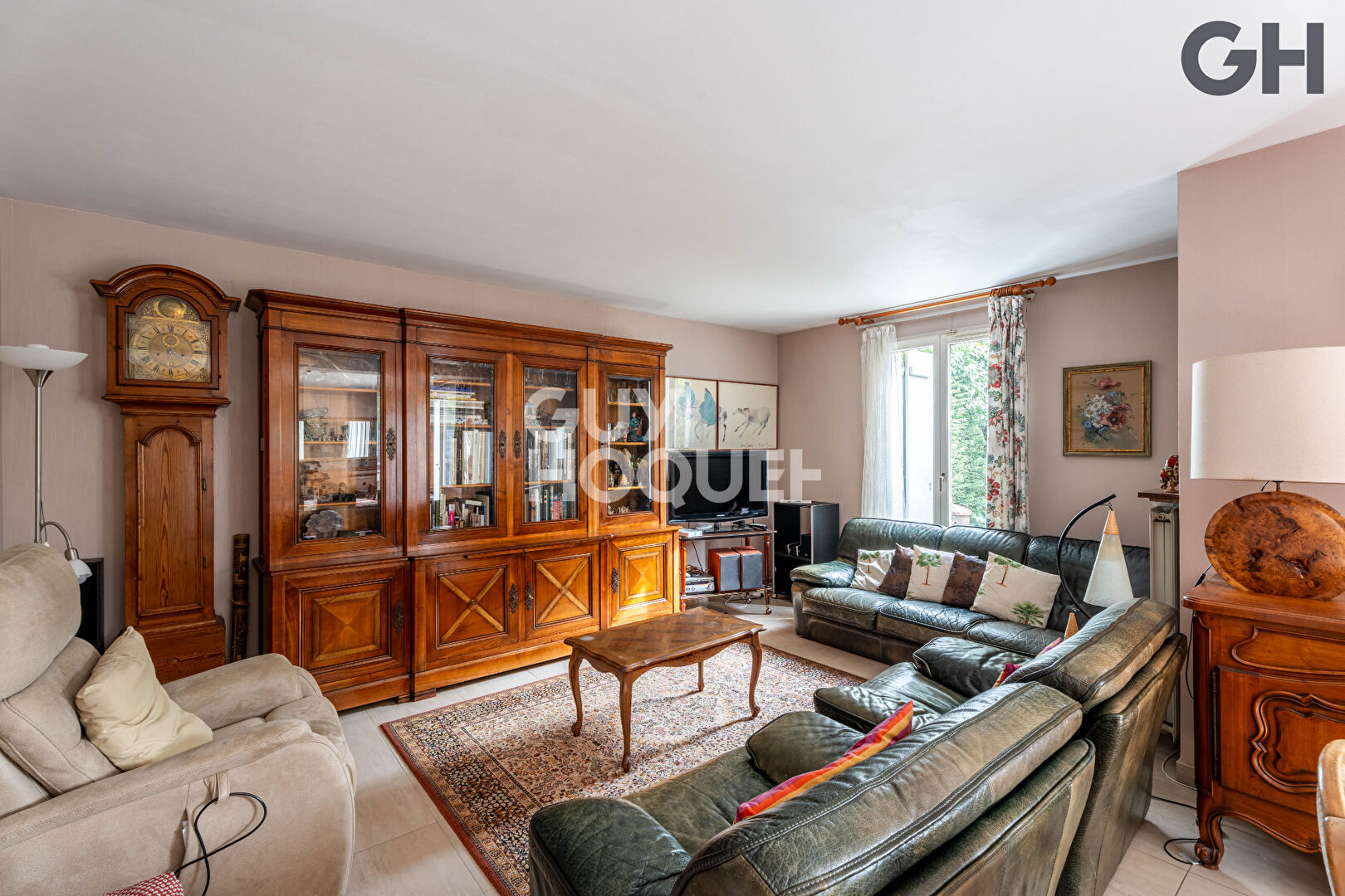 CHARMANTE MAISON FAMILIALE DE 6 PIECES  (142.44 m²)  À SOISY-SUR-SEINE