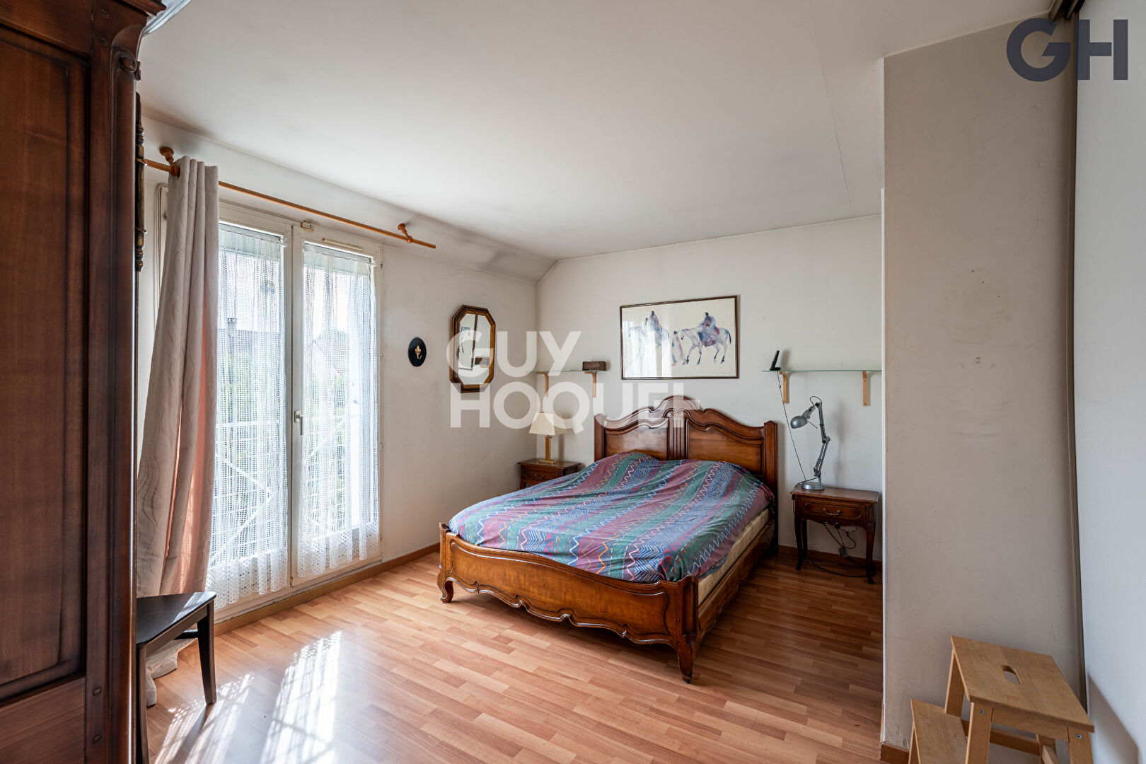 CHARMANTE MAISON FAMILIALE DE 6 PIECES  (142.44 m²)  À SOISY-SUR-SEINE