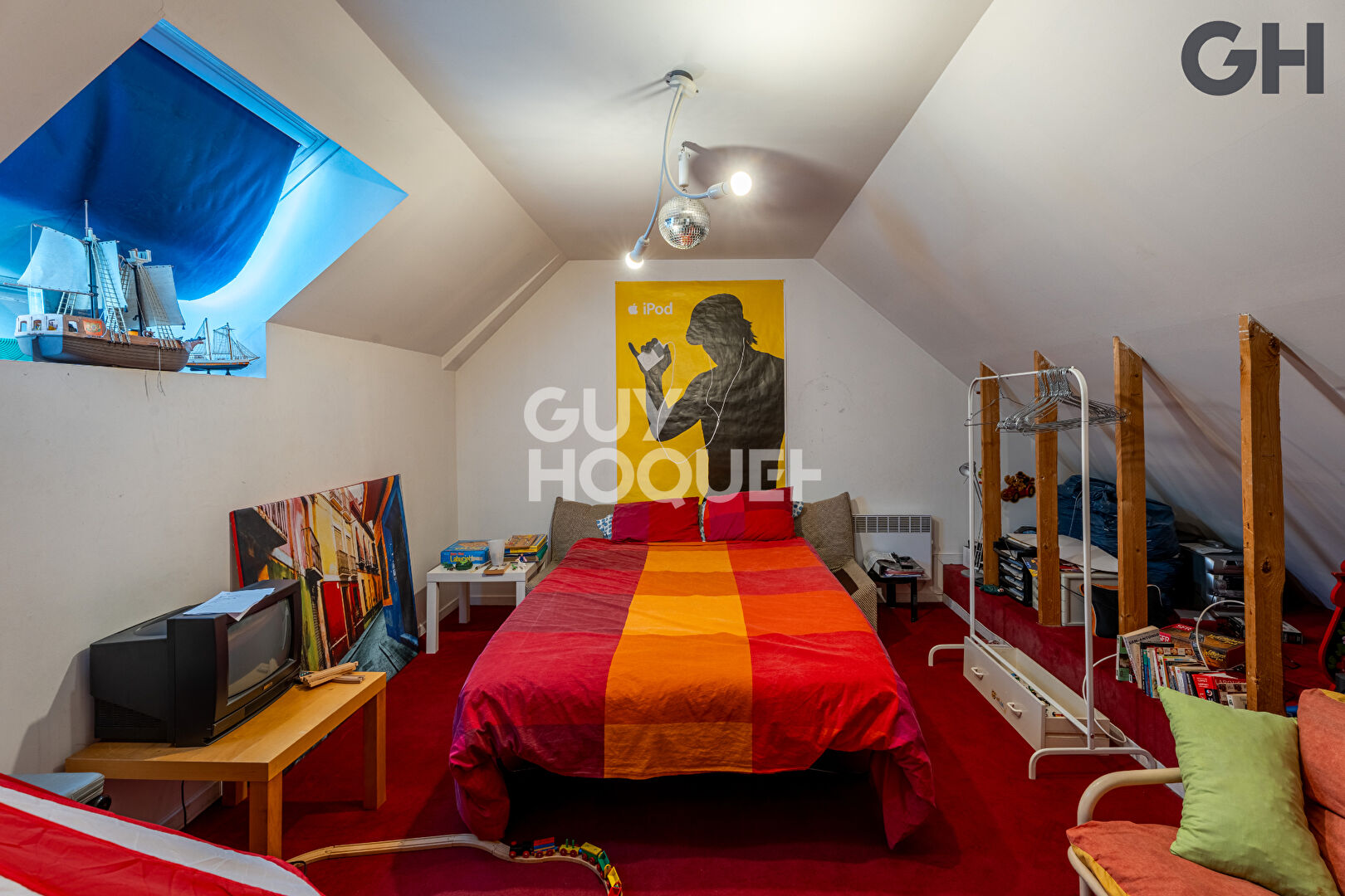 MAISON FAMILIALE AVEC SOUS-SOL DE 7 PIECES (173 m²) à SOISY-SUR-SEINE