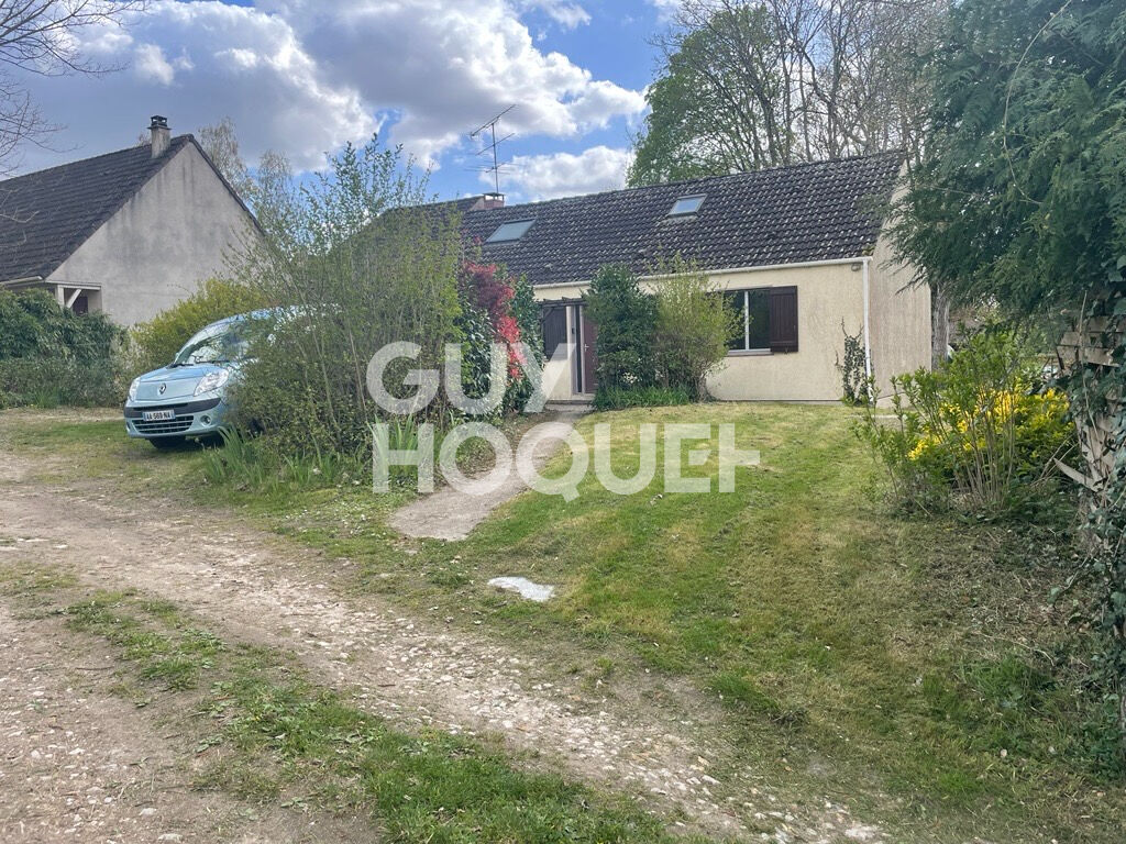 MAISON FAMILIALE DE PLAIN-PIED (115 m²) A HERICY